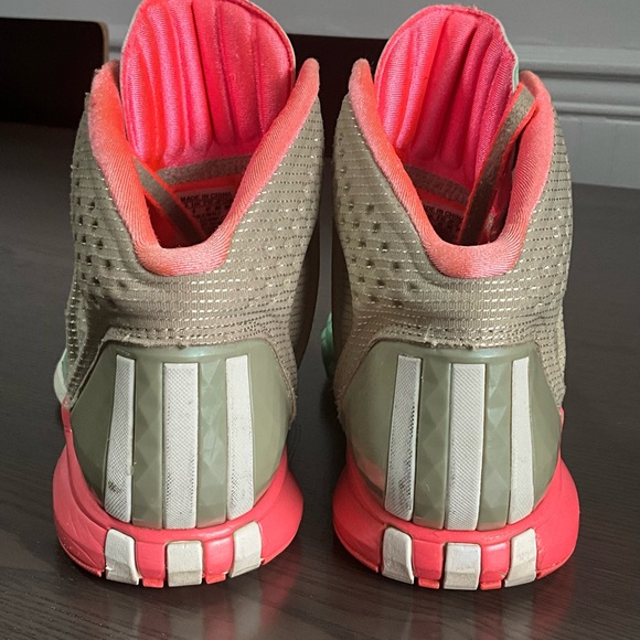 Adidas Derrick Rose 4 Restomod Boardwalk  G67401 Retro Mens Size 8.5 - Picture 7 of 16